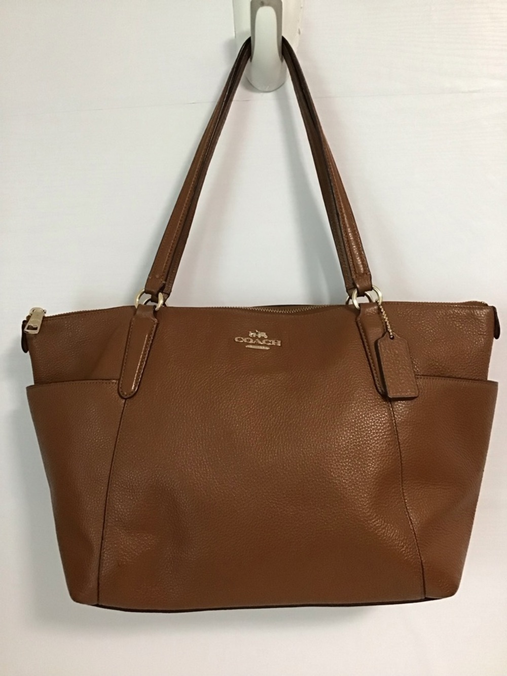 COACH TAN PEBBLED LEATHER AVA SHOULDER BAG WITH SIDE POCKETS